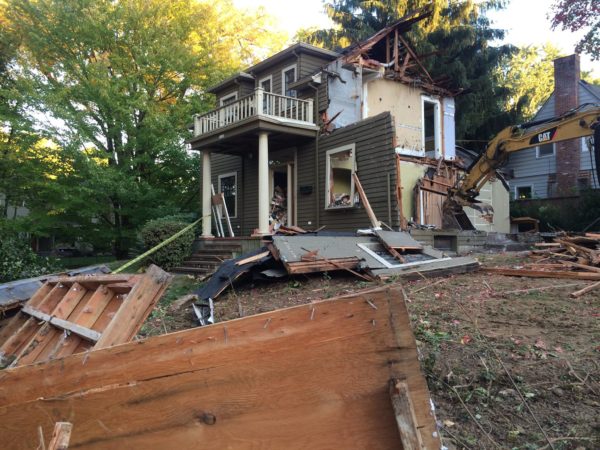 A house located at 3030 SE Rex St. The home could have been protected from demolition with a National Register historic designation. (Photo Courtesy of Eastmoreland Neighborhood Association)